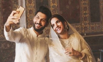 Bilal Saeed and Saba Qamar Apologized for Shooting the Video in Wazir Khan Mosque