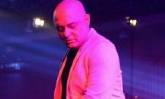 I think I should quit singing and become the program anchor: Ali Azmat