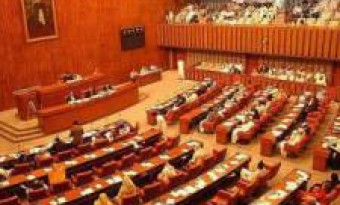 Senate of Pakistan Disputes Over Rule by Ordinance