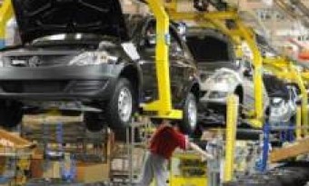 The automotive industry is under severe criticism in the Senate