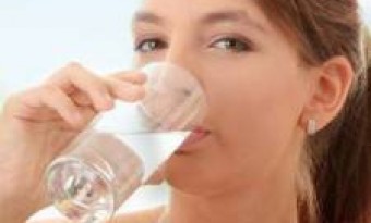 what happens when a person starts drinking too much water?