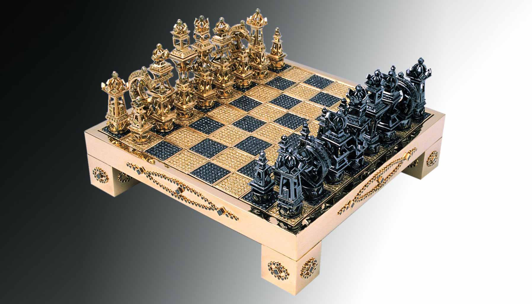 Royal Diamond Chess Set
